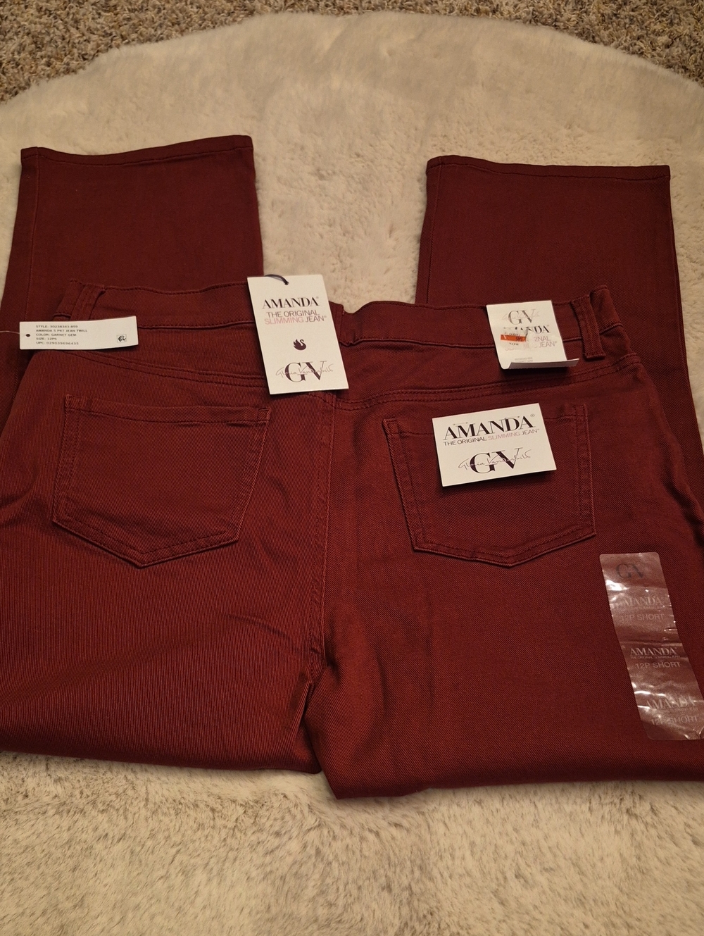 Gloria Vanderbilt Women's Stretch Jeans in Burgundy Size 12P Short Amanda